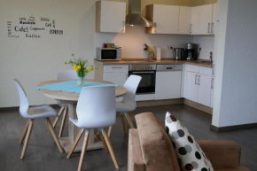 Moderne Wohnung Kommerswag mit finnischer Sauna